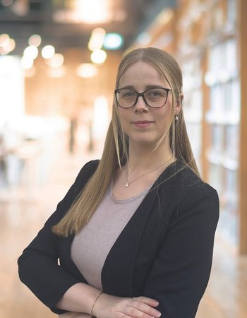 Ein Bild von Dr. des. Lara Rössig.